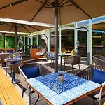 里斯本万豪酒店 4*
