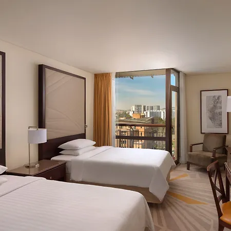 Marriott מלון 4*